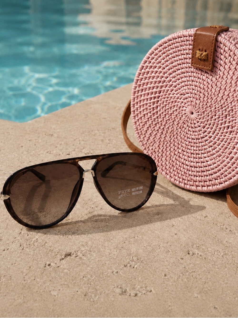 🆕FRYE & Co. Brown Aviator Sunglasses